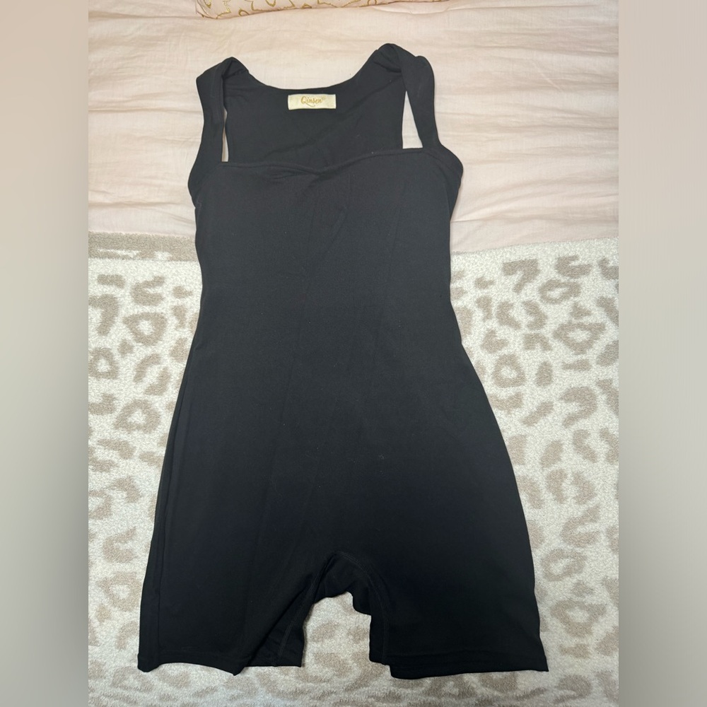 Athletic square neck one piece